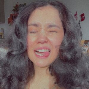 Meet your Posher, Marisa